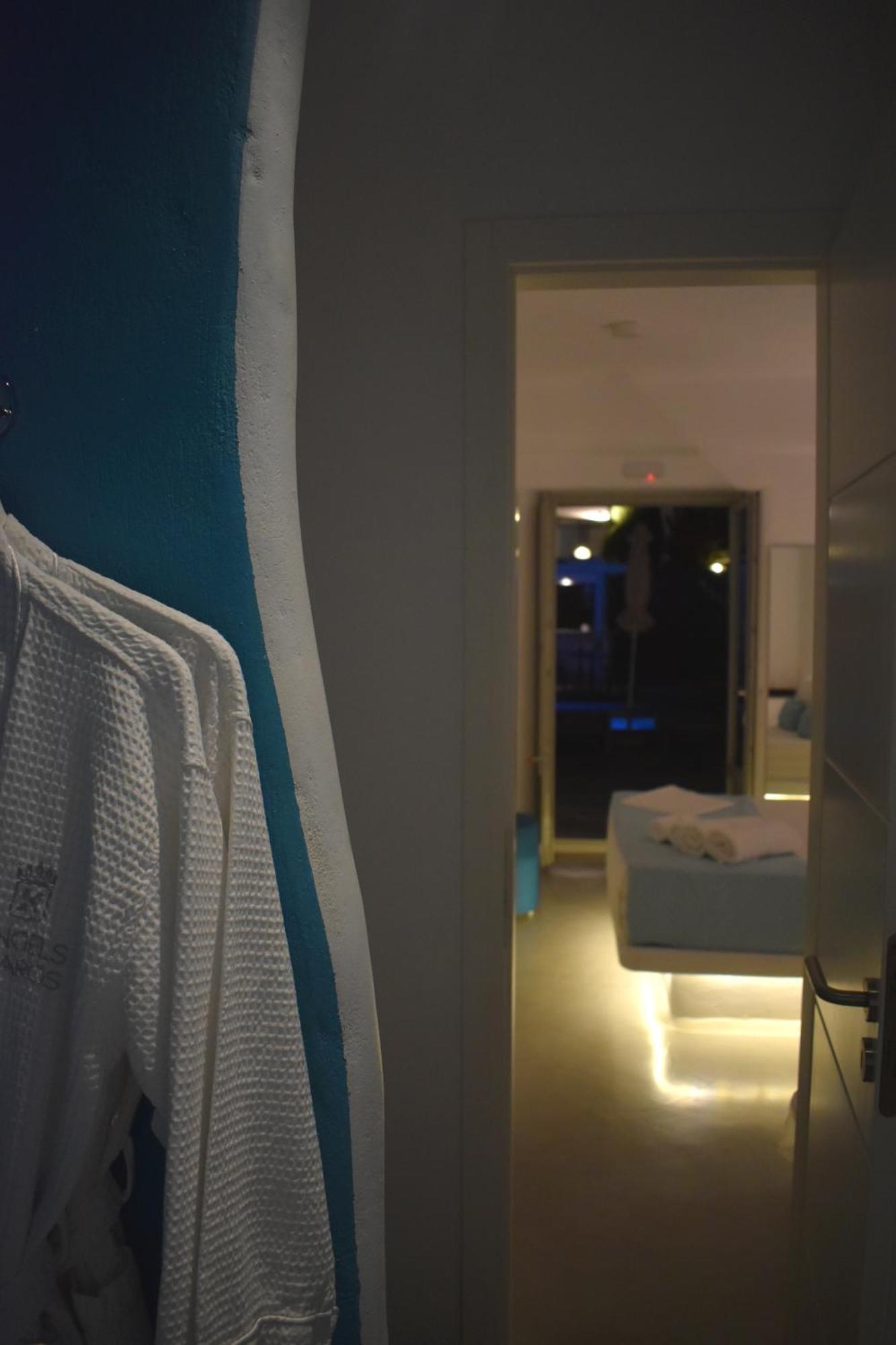 Angels Pillow Luxury Boutique Residence - Adults Only Nausa Pokój zdjęcie
